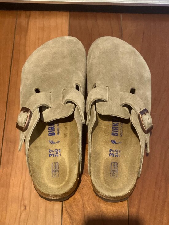 Birkenstock Shoes - Birkenstock Boston EUC Taupe